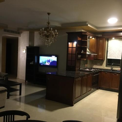 Амман: SAK Hotel Suites