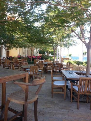 Акаба: Sea View Apartment at Tala Bay Resort in Aqaba