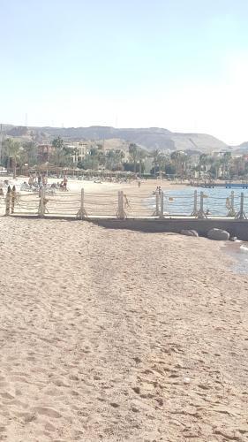Акаба: Sea View Apartment at Tala Bay Resort in Aqaba