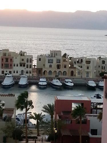 Акаба: Sea View Apartment at Tala Bay Resort in Aqaba