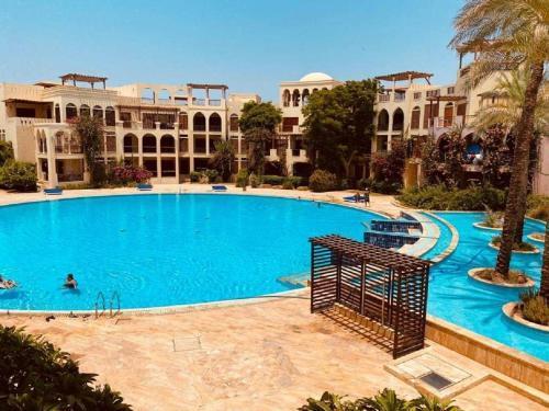 Акаба: Sea View Apartment at Tala Bay Resort in Aqaba