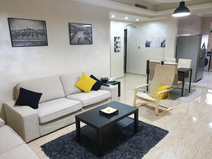 Амман: Dair Ghbar 2-bedrooms unit