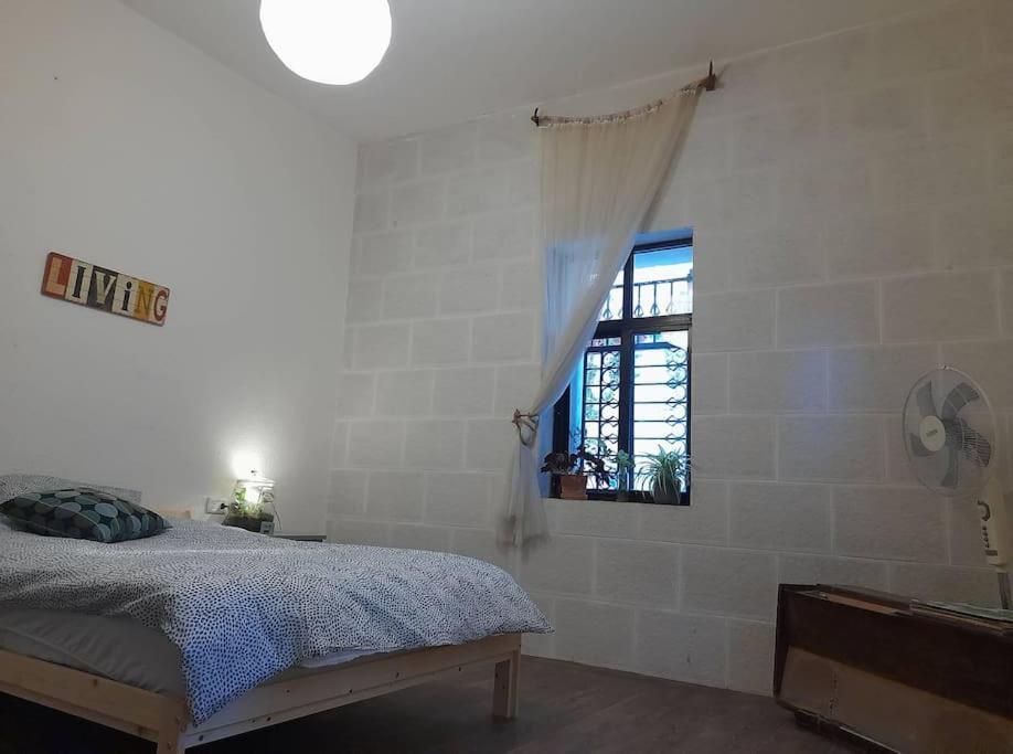 Амман: Cozy 2 bedrooms apartment in Jabal Lwebdeh