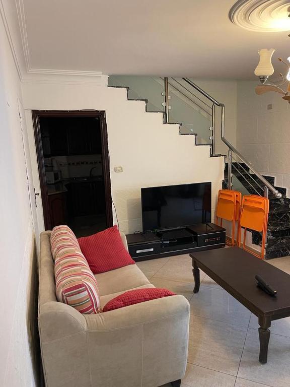 Амман: Lovely 2 bedroom apartment + with nice patio