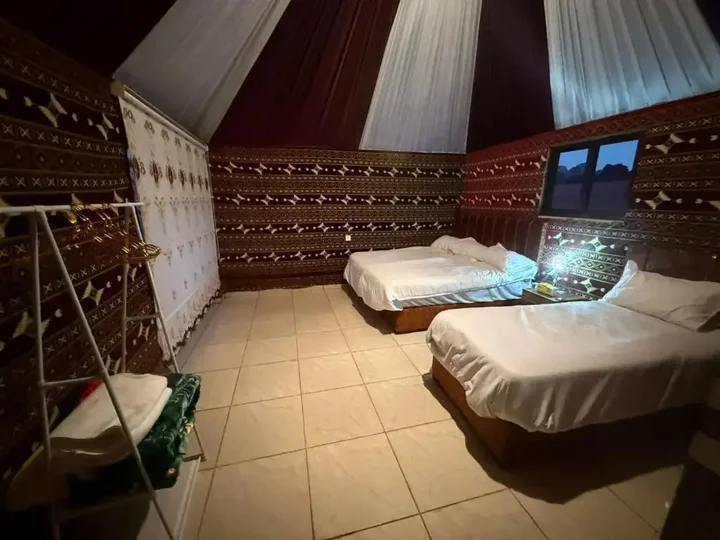 Вади-Рум: falling stars camp