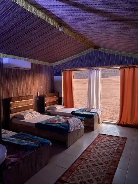 Вади-Рум: Wadi Rum Camp Stars & jeep tour