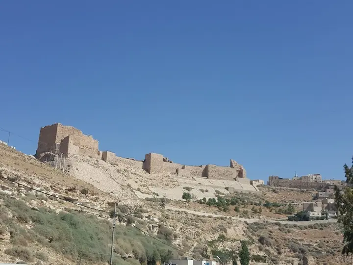 Эль-Карак: Castle House