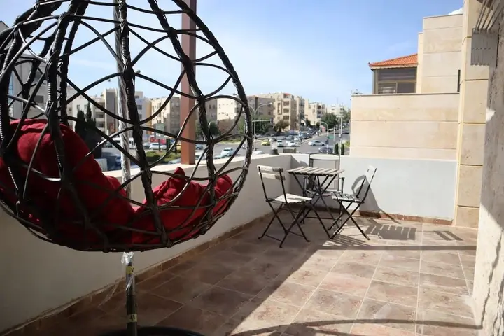 Амман: Aboun Rooftop 2bedroom Kh&sh