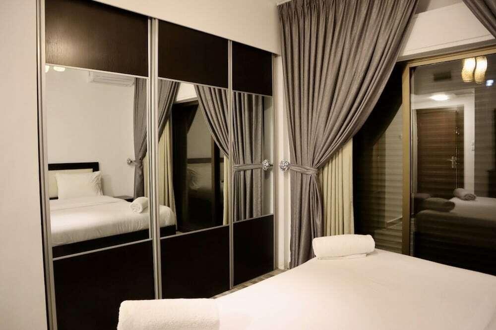 Амман: Aboun Rooftop 2bedroom Kh&sh