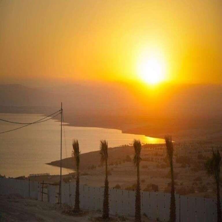 Сувайма: Lacasa chalet panoramic view to dead sea