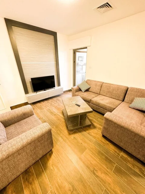 Амман: Central Apartment For Rent 28