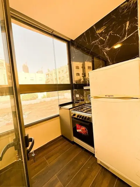 Амман: Central Apartment For Rent 28