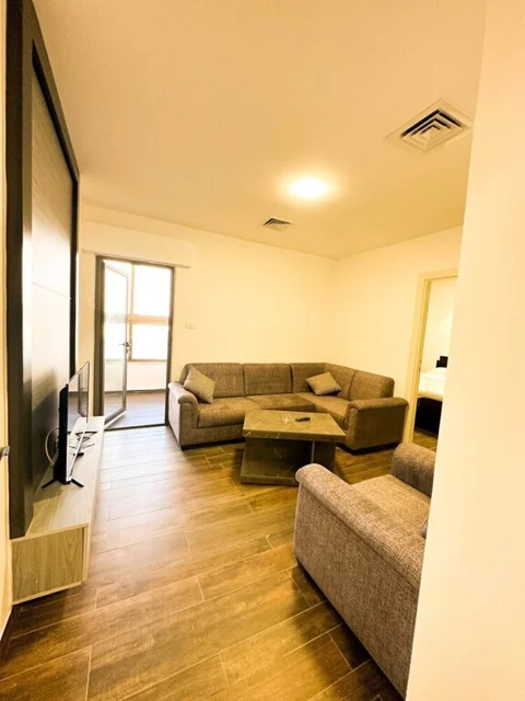Амман: Central Apartment For Rent 28