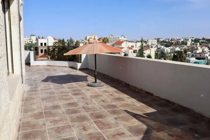 Амман: Abdoun Rooftop 2bedroom Kh&sh 02