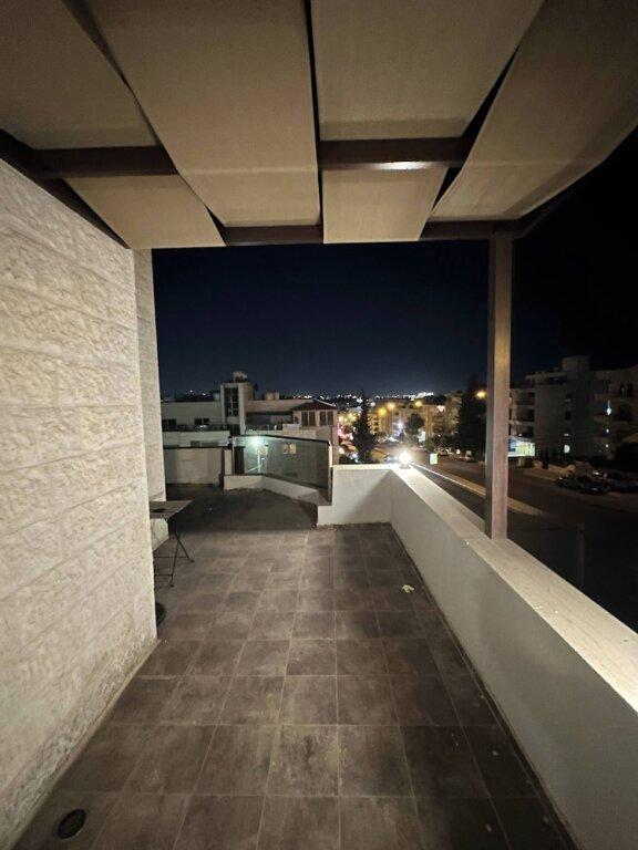 Амман: Abdoun Rooftop 2bedroom Kh&sh 02