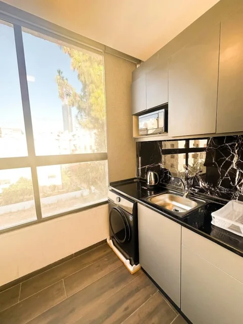 Амман: Central Apartment For Rent 27