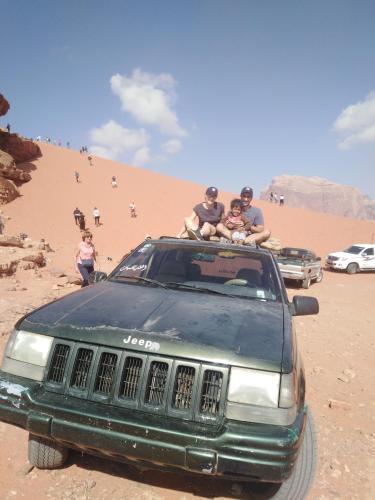 Вади-Рум: Wadi Rum White Mountain Camp