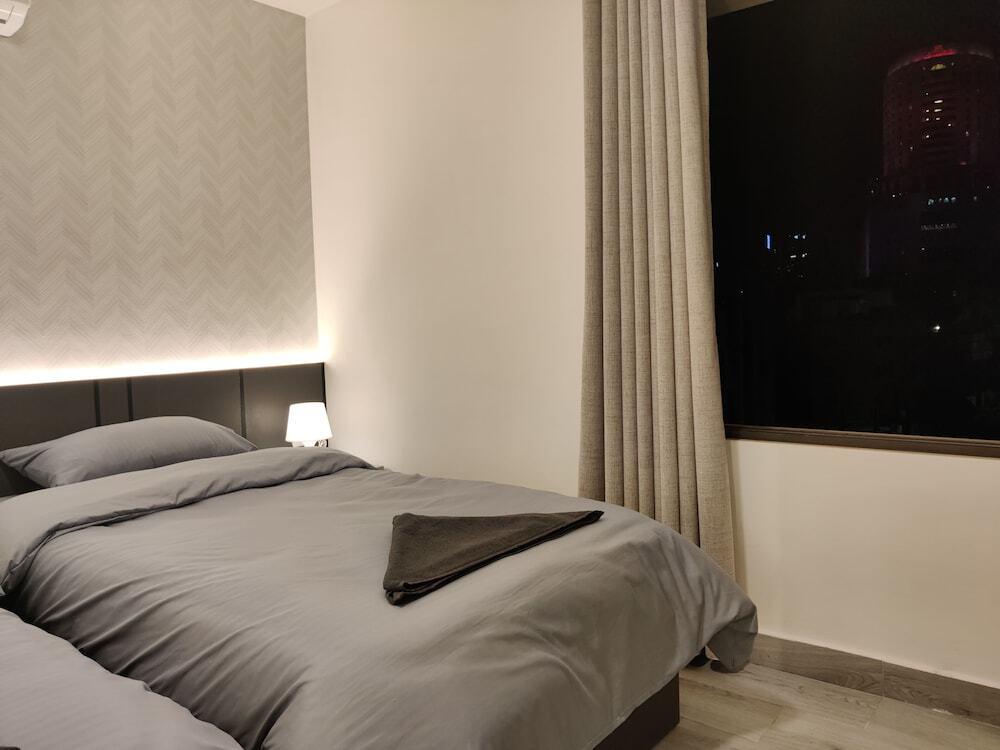 Амман: 41m luxury room royal near all services