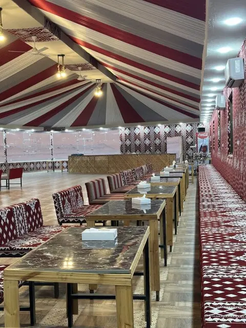 Вади-Рум: Luxury purple bubble tents
