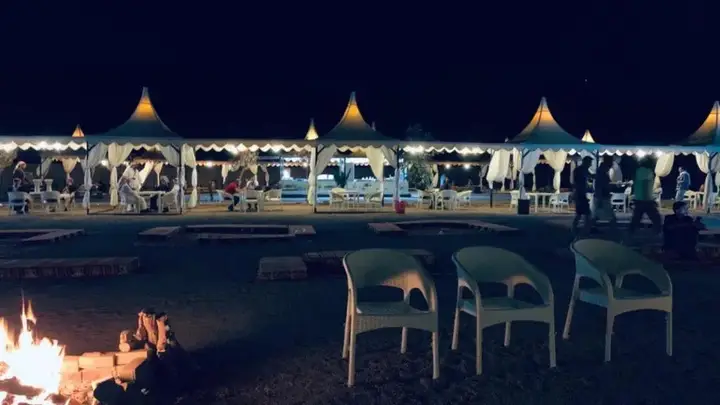 carousel image 3