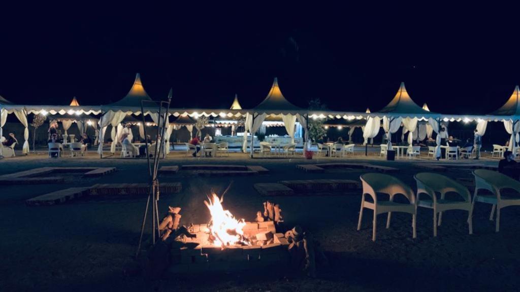 carousel image 0