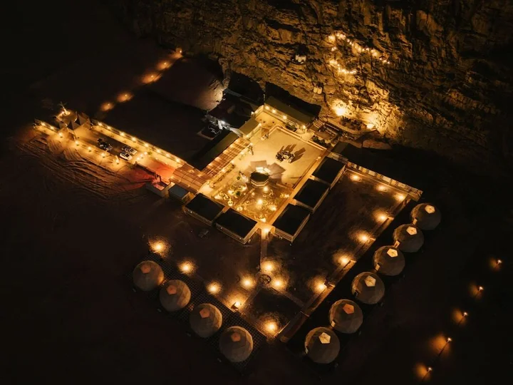 Вади-Рум: Wadi Rum Desert Dunes Luxury Camp