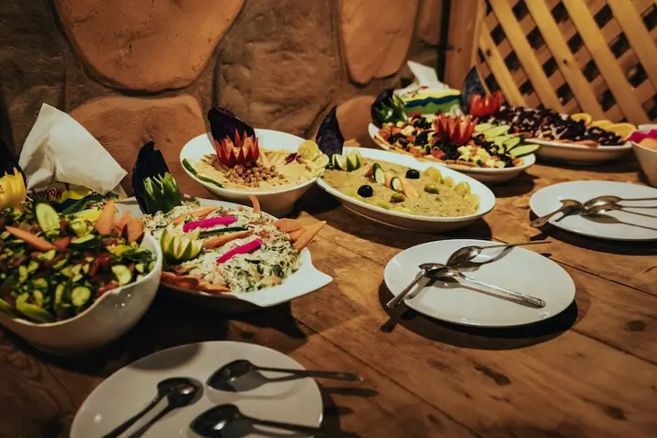 Вади-Рум: Wadi Rum Desert Dunes Luxury Camp