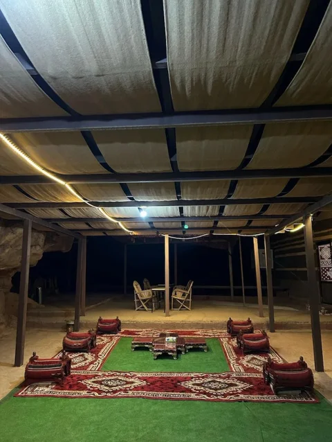 Вади-Рум: Wadi Rum Desert Dunes Luxury Camp