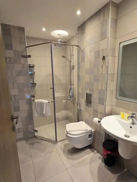 Амман: Alshakreen Suites