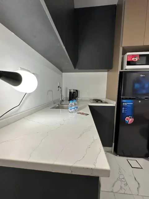 Амман: Stylish Luxe Apartment Fr 0003