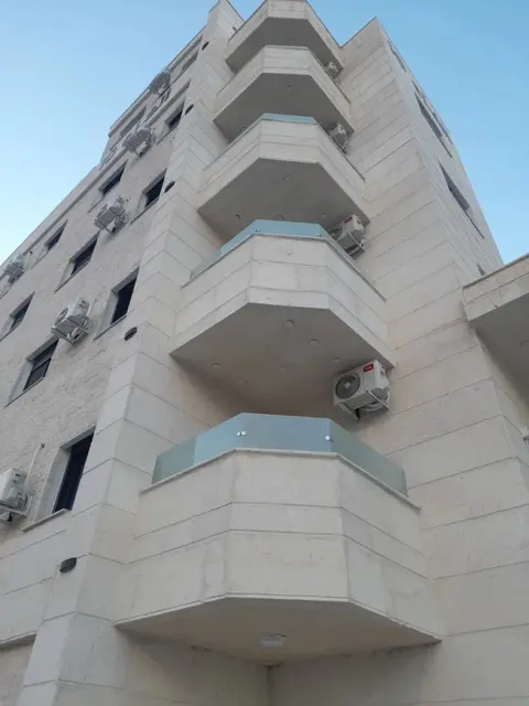 Джараш: Royal House