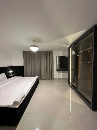 Амман: Stylish Luxe Apartment Fr 0004