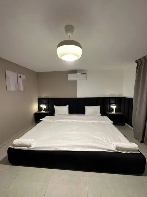 Амман: Stylish Luxe Apartment Fr 0004