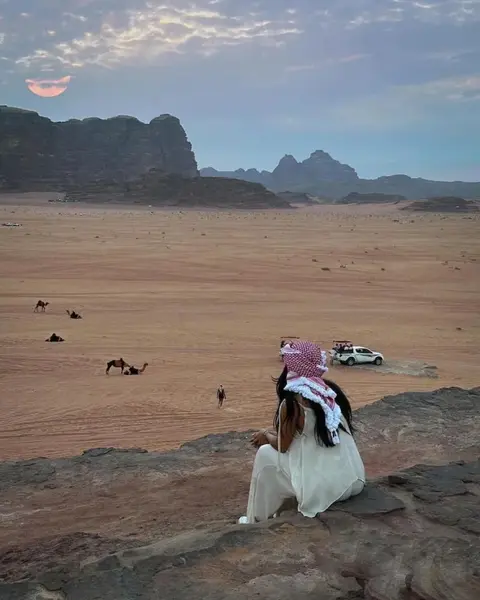 Вади-Рум: Moon life in Wadi Rum