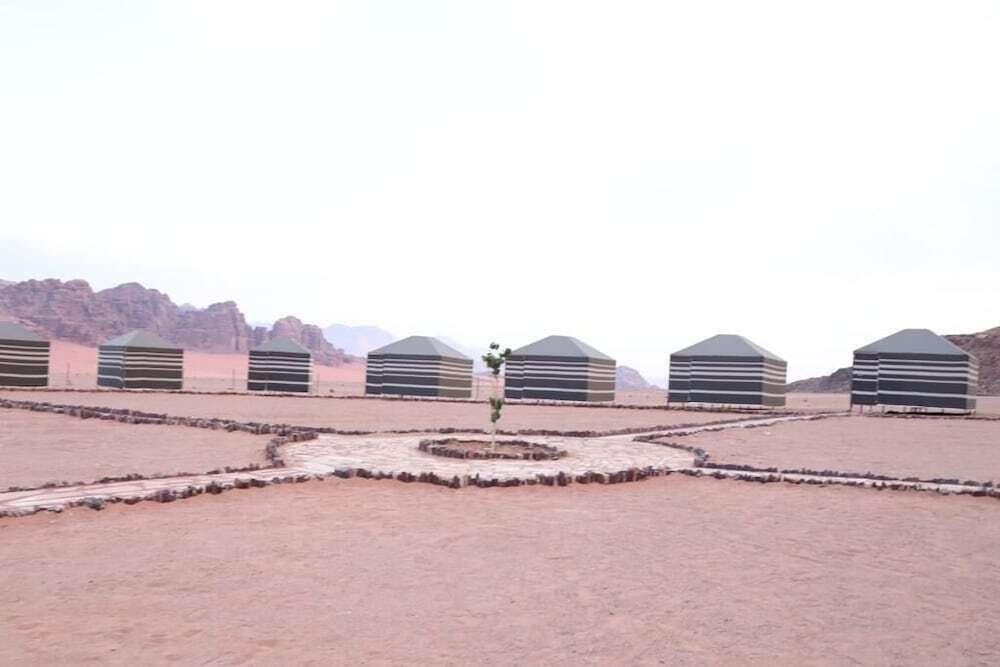 Вади-Рум: Wadi rum boutique camp & jeep tour