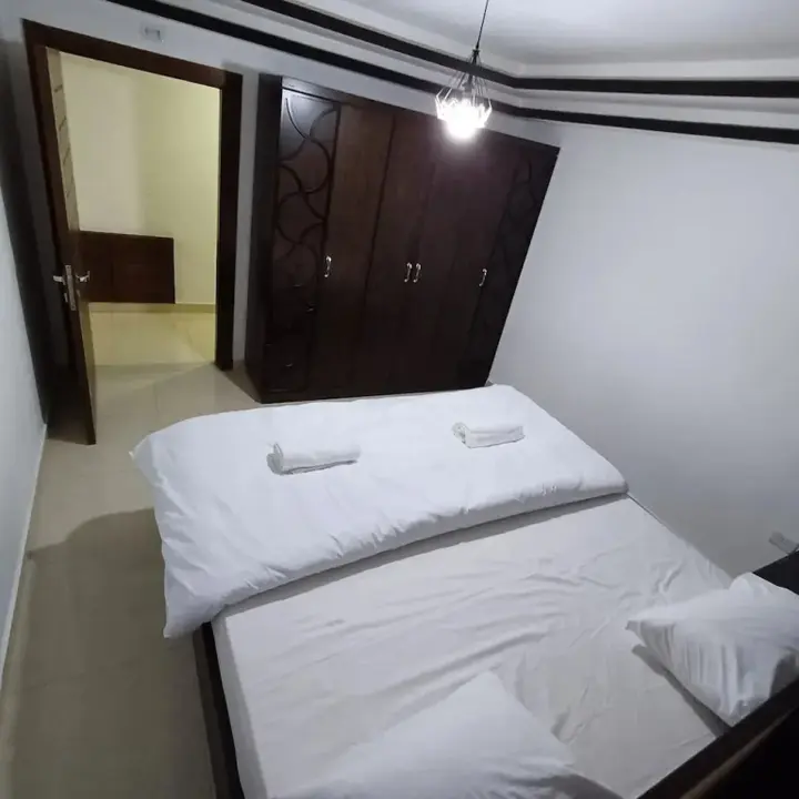 Солт: Laperla Apartment