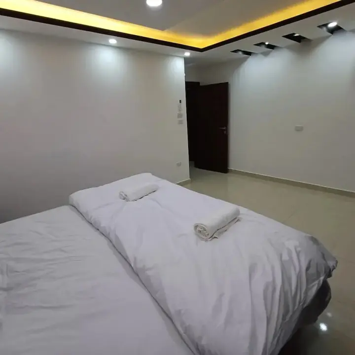Солт: Laperla Apartment
