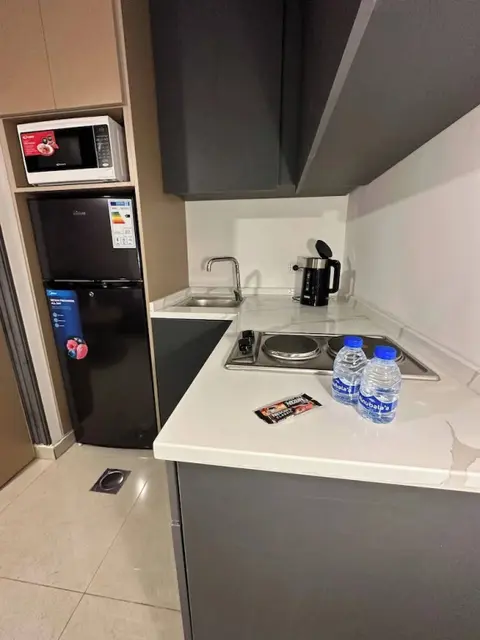 Амман: Stylish Luxe Apartment