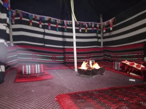 Вади-Муса: Family House in Petra