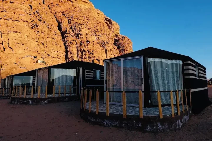 Вади-Рум: Desert tree camp