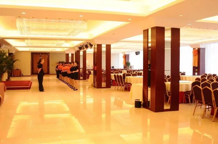 Цзиньчжун: Zheng Da Hai Xing Hotel