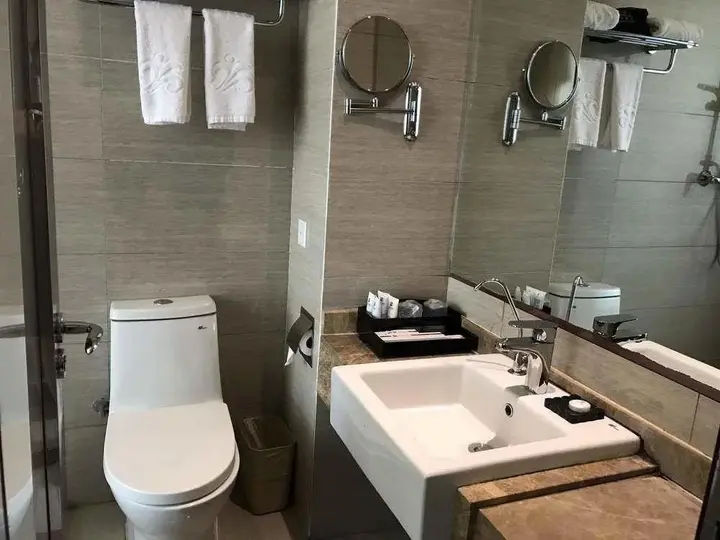 Цзиньчжун: Zheng Da Hai Xing Hotel