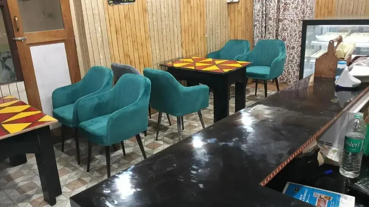 Шринагар: Goona Residency