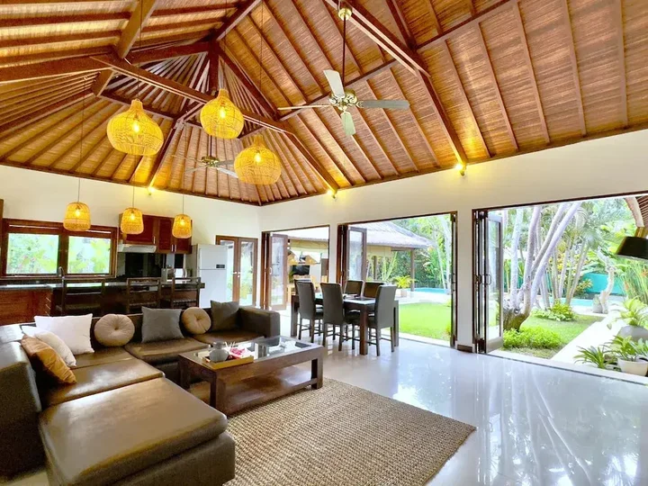 Керобокан: The Ichi Villa