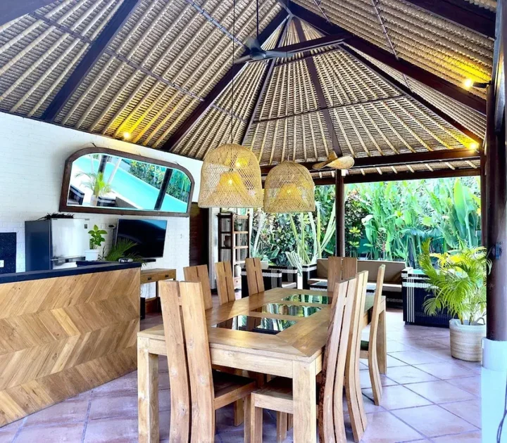 Керобокан: The Ichi Villa