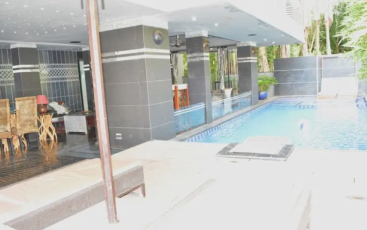 Калангут: 16 Degrees North, Candolim