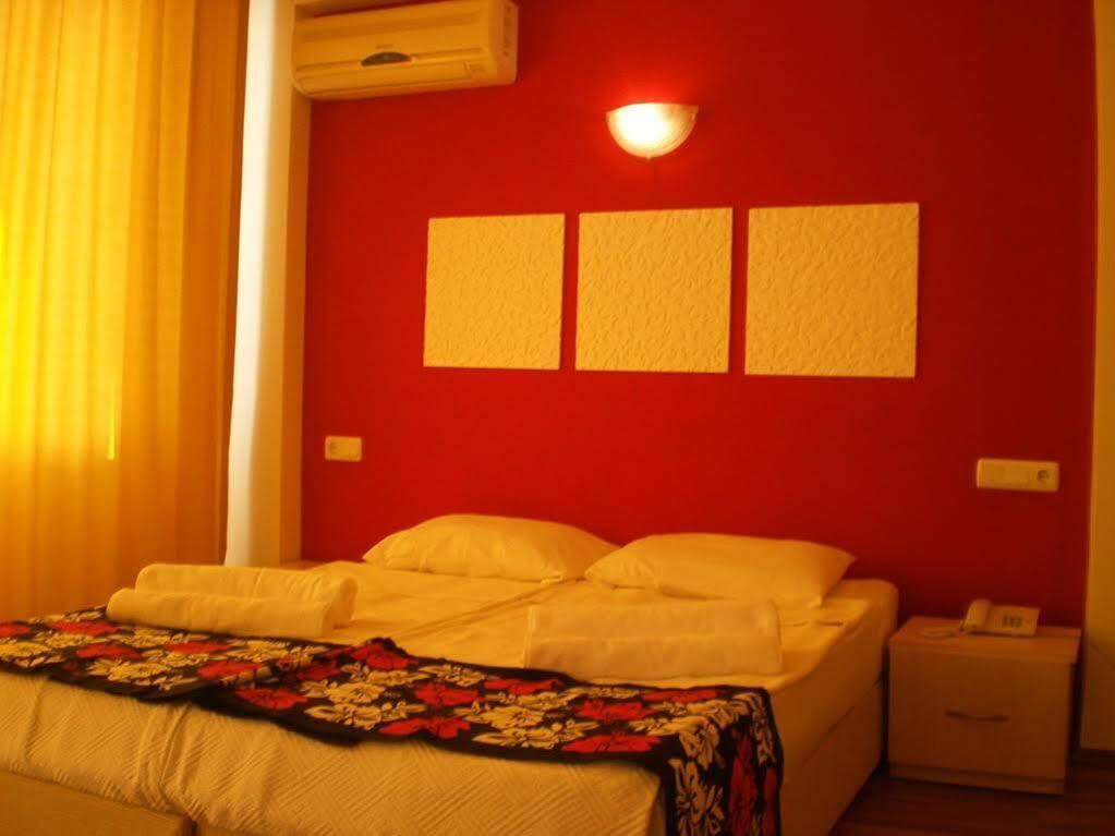 Манавгат: Skys Hotel