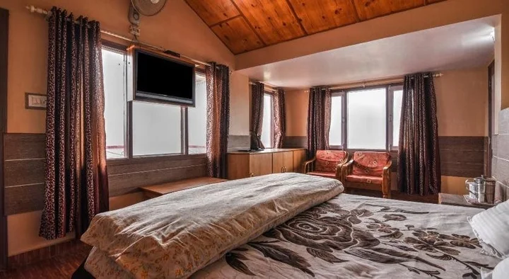 Куфри: Sunrise Villa