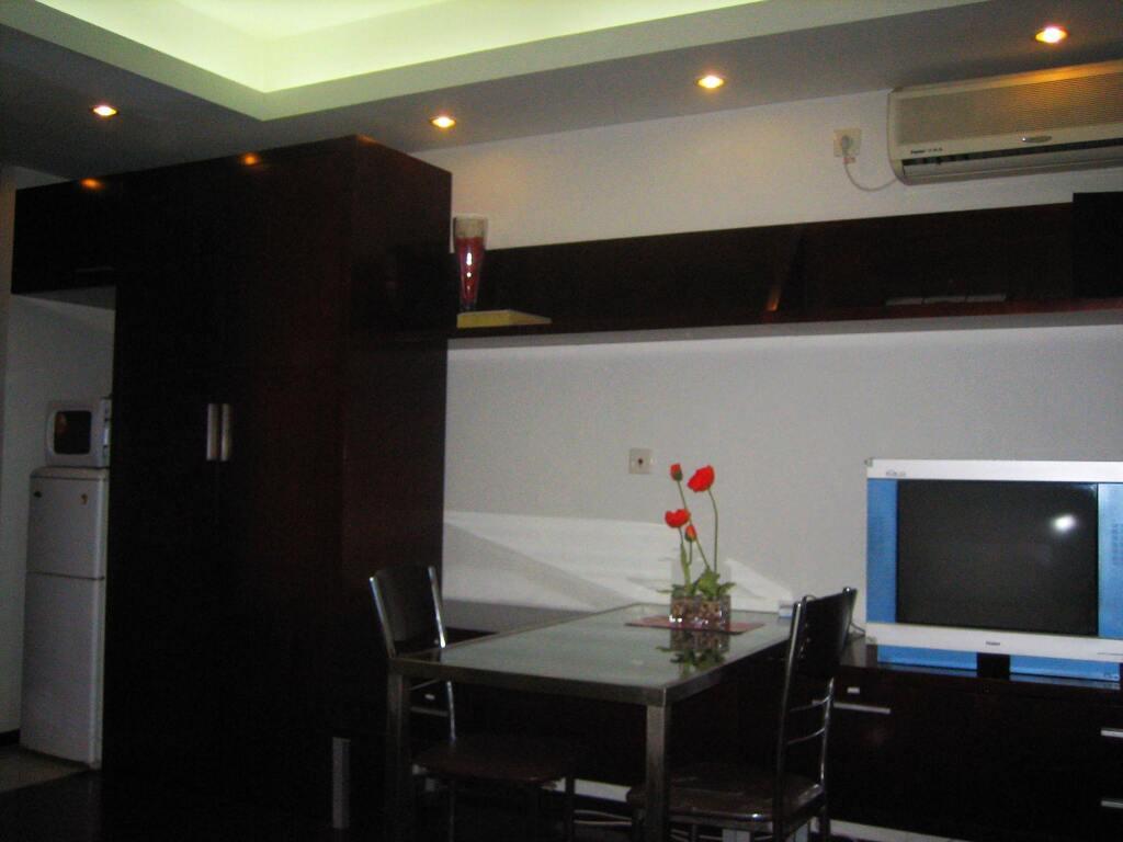 Шанхай: Shanghai World Union Service Apartment