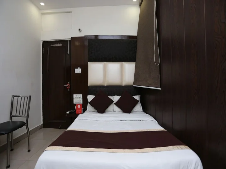 Нью-Дели: OYO 3046 Hotel Sawera International